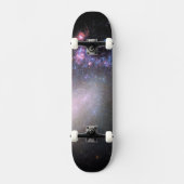 Unregelmäßige Galaxy Ngc 4485 Skateboard (Vorderseite)
