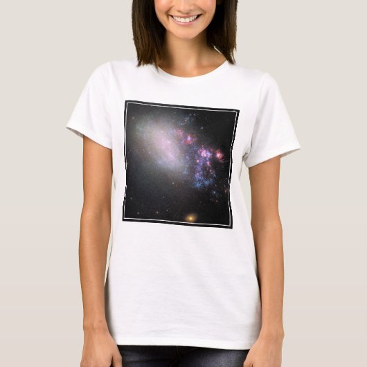 Unregelmäßige Galaxy Ngc 4485 T-Shirt (Vorderseite)