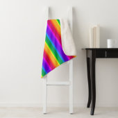 Unregelmäßige Regenbogenstreifen Sherpadecke (Beispiel)