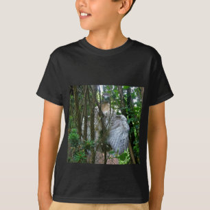Unreifer Rotschwanzbussard koordiniert Dinge T-Shirt