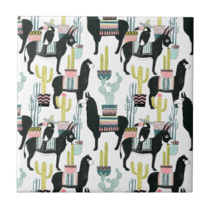 Uns gelassen Taco über Lama-u. Esel-Muster der Fliese