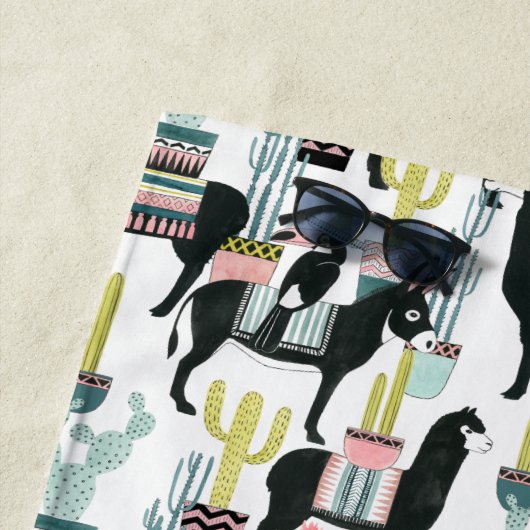 Uns gelassen Taco über Lama-u. Esel-Muster der Strandtuch (Beispiel)