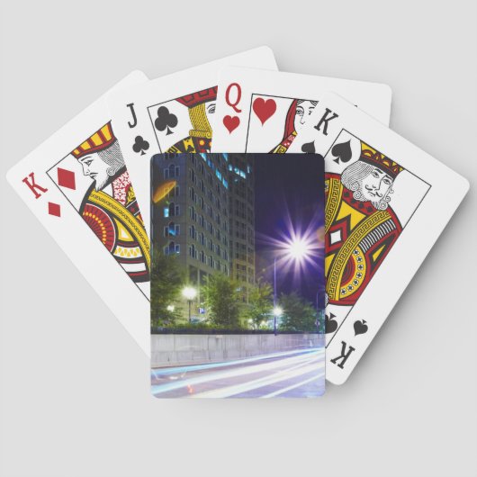 Unscharfer Verkehr nachts Spielkarten (Rückseite)