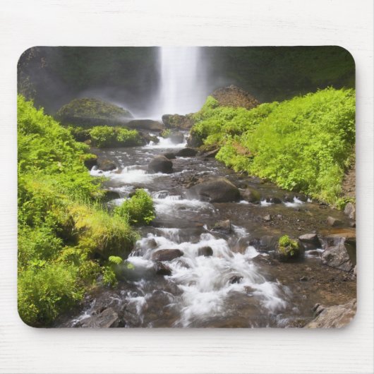 Unscharfer Wasserfall und Fluss Mousepad (Vorne)
