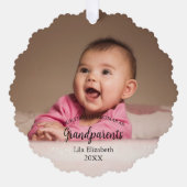 Unser 1. Weihnachten als Grandeleltern Baby Foto Ornament Karte (Vorderseite)