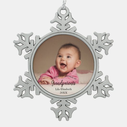 Unser 1. Weihnachten als Grandeleltern Baby Foto Schneeflocken Zinn-Ornament (Vorderseite)