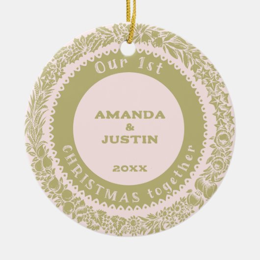 Unser 1. Weihnachtsfest zusammen - Goldener Kranz Keramik Ornament (Vorne)