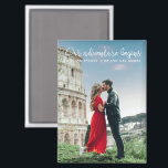 Unser Abenteuer beginnt Foto Danke Hochzeit Magnet<br><div class="desc">Feiern Sie Ihre neue Reise mit dem Foto "Unser Abenteuer beginnt" Dankeschön an Ihr Hochzeitsmagnet - ein perfekter Sake für Ihre Hochzeitsgäste! Dieser Magnet verbindet eine persönliche Touch mit einem praktischen, anhaltenden Memento, indem er neben dem herzlichen Foto "Unser Abenteuer beginnt" Ihr Lieblingsstipendium vorstellt. Es ist so konzipiert, dass es...</div>