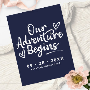 Unser Abenteuer beginnt Save the Date außerhalb de Postkarte