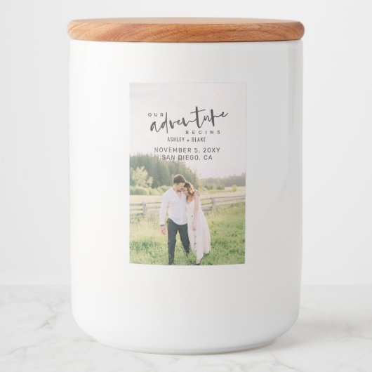 Unser Abenteuer beginnt Skript-Foto Save the Date Lebensmitteletikett (Vorderseite)