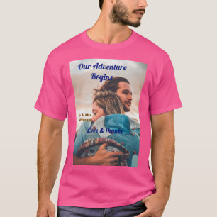 Unser Abenteuer beginnt, um ein paar Foto Liebe & T-Shirt