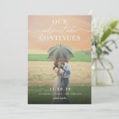 Unser Abenteuer setzt Elegante Script Foto Style f Save The Date (Stehend Vorderseite)