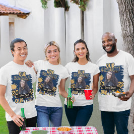 Unser Abschluss ist stolz auf seine ganz eigene Fa Tri-Blend Shirt