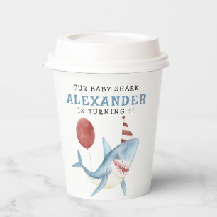 Unser Babyhai zum 1. Geburtstag unter dem Meer Pappbecher