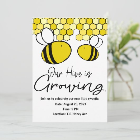 Unser Bienenstock wächst als Ankündigung (Stehend Vorderseite)