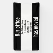 Unser Büro hat die Ankündigung Schwarz-Weiß versch Banner (Vertikal)