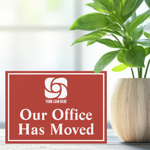 Unser Büro ist umgezogen Geschäft Logo Ankündigung