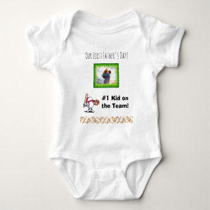 Unser erstes Vatertags-Baby-T-Shirt Baby Strampler