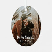 Unser erstes Verlobtes Chalk-Script-Foto zu Weihna Ornament Aus Metall (Vorderseite links)