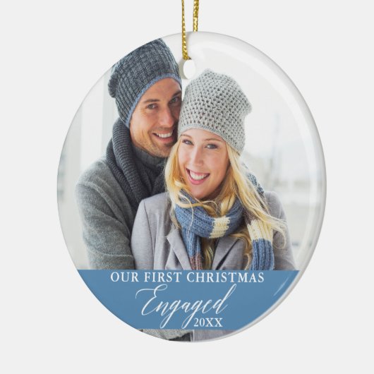 Unser erstes Verlobtes Foto zu Weihnachten Keramik Ornament (Links)
