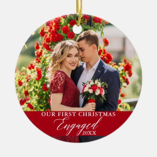 Unser erstes Verlobtes Foto zu Weihnachten Rot Keramik Ornament (Vorne)