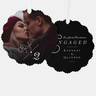 Unser erstes Verlobtes klassisches Minimal-Foto Ornament Karte