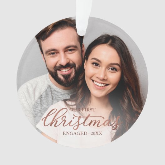 Unser erstes Verlobtes Weihnachts-Rose Ornament (Vorderseite)