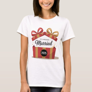 Unser erstes Weihnachten verheiratet 2025 Newlyw T-Shirt