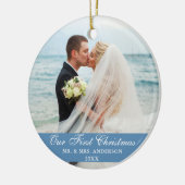 Unser erstes Weihnachts-Blue-Wedding-Foto Keramik Ornament (Links)