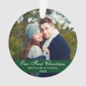 Unser erstes Weihnachts-Couple-Foto Green Ornament (Vorderseite)