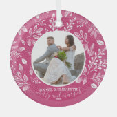 Unser erstes Weihnachts-Foto Pink Ornament Aus Glas (Vorderseite)