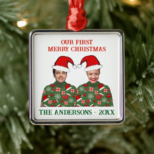 Unser erstes Weihnachts-Funny-Foto Ugly Sweater Ornament Aus Metall (Baum)