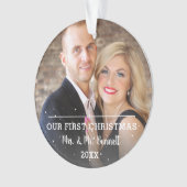 Unser erstes Weihnachts-Modern-Script-Hochzeitsfes Ornament (Vorderseite)