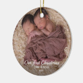 Unser erstes Weihnachts-Zwillingsbaby-Foto Keramik Ornament (Links)