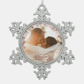 Unser erstes Weihnachtsfest - Mr. und Mrs. Rose Co Schneeflocken Zinn-Ornament (Vorderseite)