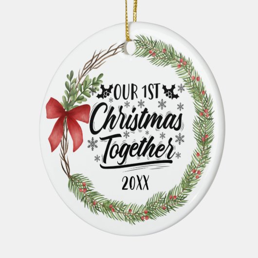 Unser erstes Weihnachtsfest zusammen mit einem far Keramik Ornament (Links)