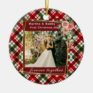 Unser erstes Weihnachtsfrisch verheiratetes Foto Keramik Ornament