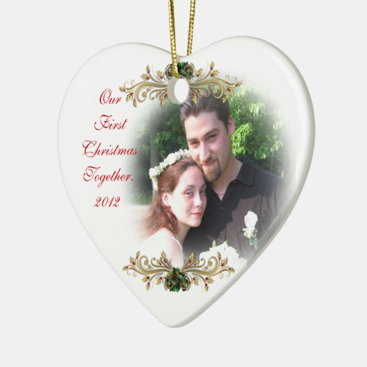 Unser erstes Weihnachtsgeschenk zusammen mit einem Keramikornament (Links)