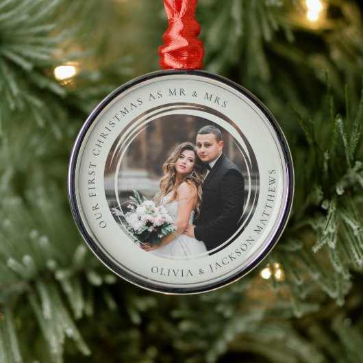 Unser erstes Weihnachtslied Mr. & Mrs. Foto Ornament Aus Metall (Baum)