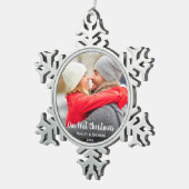 Unser erstes Weihnachtspaar-Foto modernes SF Schneeflocken Zinn-Ornament (Rechts)