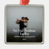 Unser erstes Weihnachtspaar zusammen verheiratetes Ornament Aus Metall (Vorne)