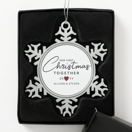 Unser erstes Weihnachtszitat Personalisiert Schneeflocken Zinn-Ornament (Box)