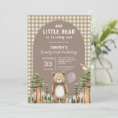 Unser kleiner Bär wird eins Wald Gingham Einladung (Stehend Vorderseite)