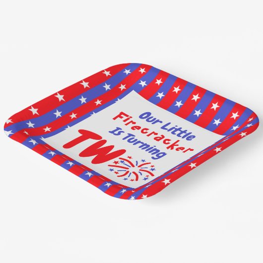 Unser kleiner Firecracker 2. Geburtstag Pappteller (Gewinkelt)