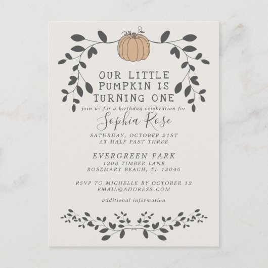 Unser kleiner Kürbis macht einen ersten Geburtstag Postkarte (Vorderseite)