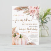Unser kleiner Pumpkin | Boho Fall Girl 5. Geburtst Einladung (Stehend Vorderseite)