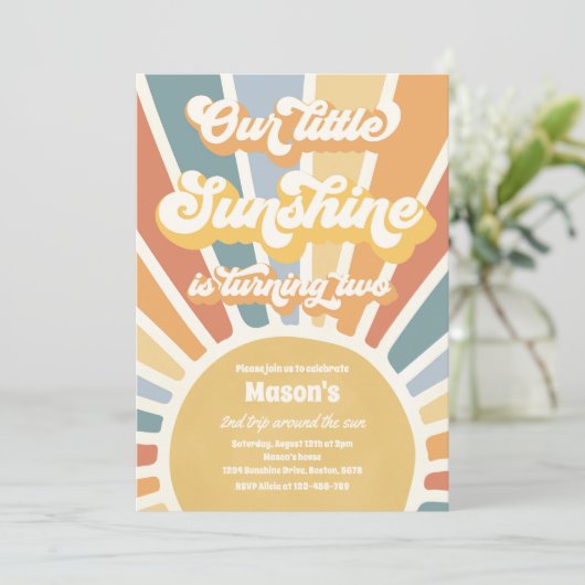 Unser kleiner Sonnenschein dreht sich um den zweit Einladung (Stehend Vorderseite)