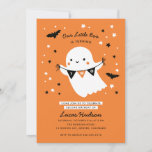 Unser kleines Boo Niedliches Kid Halloween zum zwe Einladung<br><div class="desc">Feiern Sie Ihren ersten Geburtstag mit dieser bezaubernden Geburtstagsfeier zu Halloween. Es zeigt ein Schwarz-,  Weiß- und Orange-Thema mit einer Abbildung eines niedlich lächelnden Geistes,  der ein buntes Banner mit dem Wort "One" hält</div>