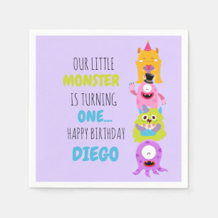 Unser kleines Monster dreht einen Napkins Serviette