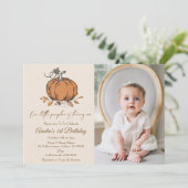 Unser kleines Pumpkin 1. Geburtstag Foto Einladung (Stehend Vorderseite)